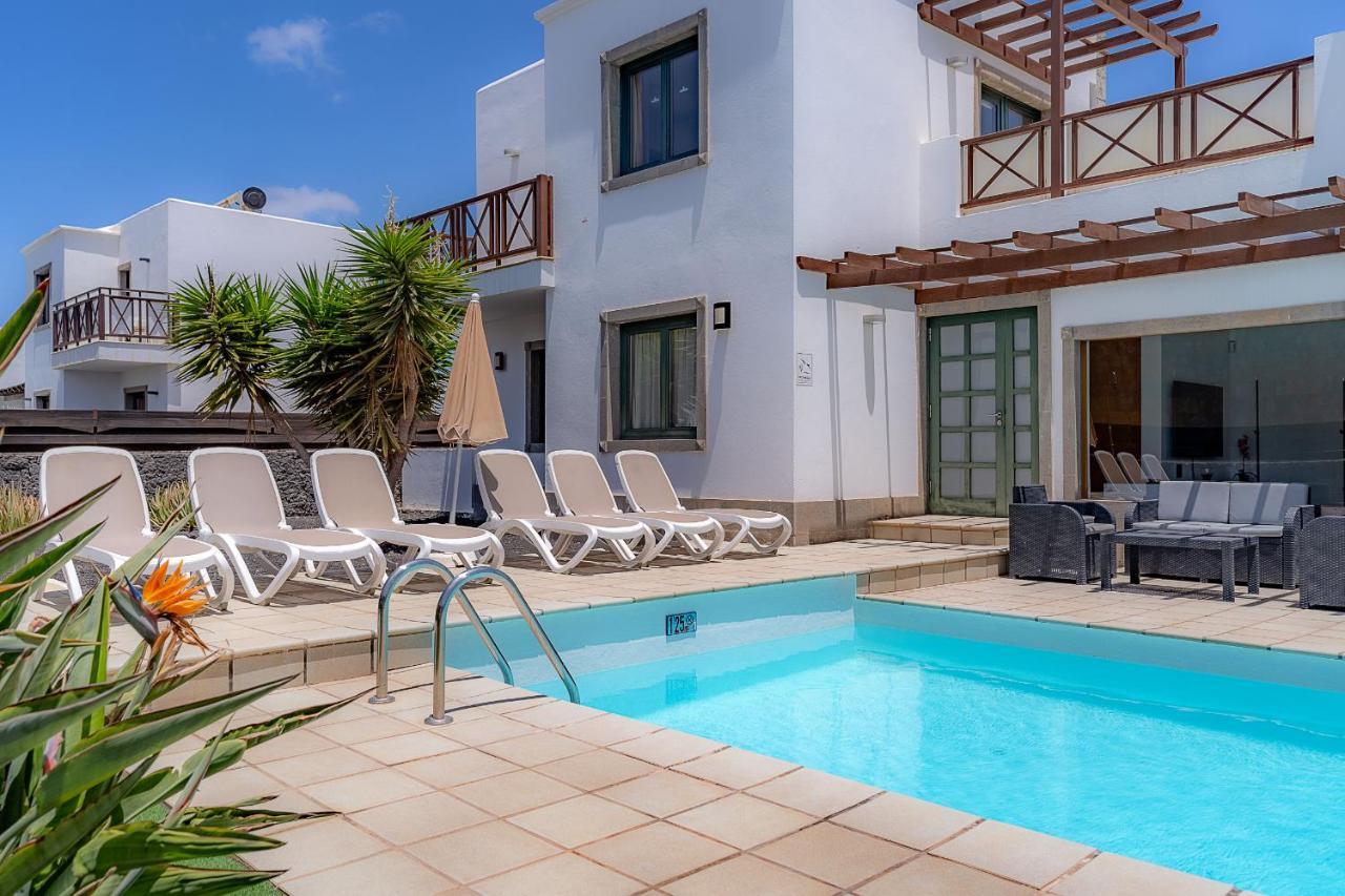 Villas Camelot By Escape Home Playa Blanca  Buitenkant foto