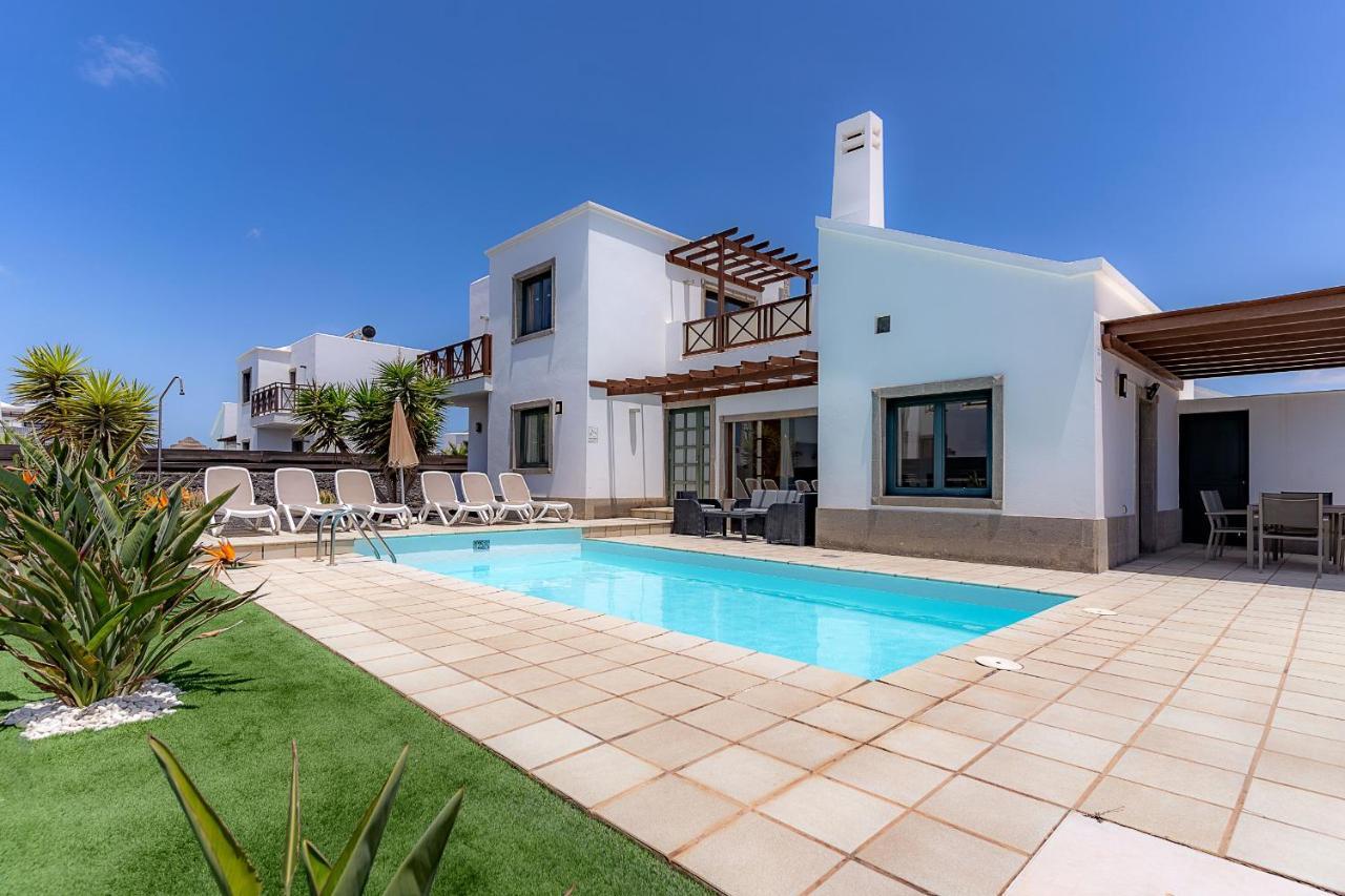 Villas Camelot By Escape Home Playa Blanca  Buitenkant foto